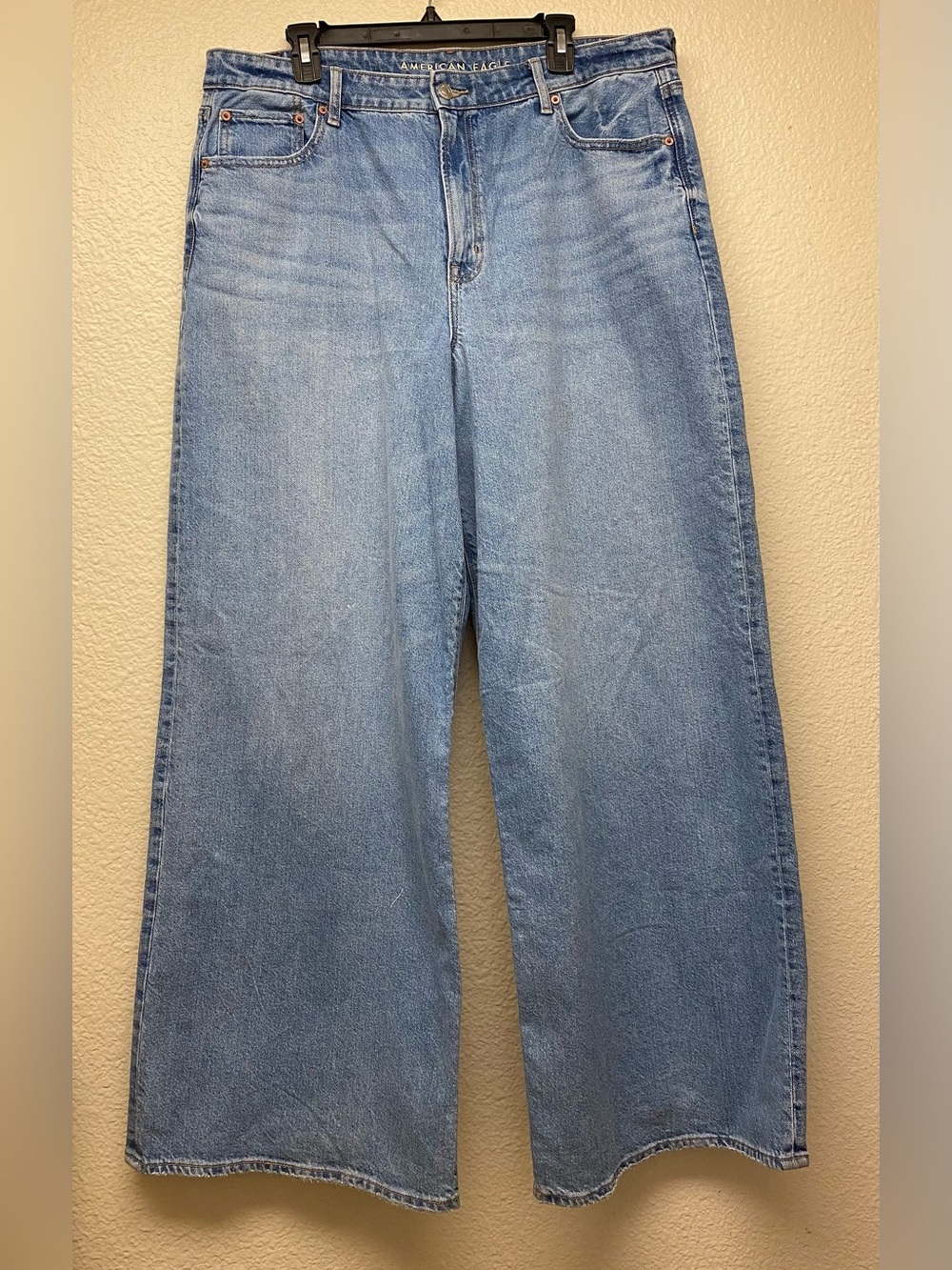 American Eagle Super High-Rise Ultra Wide Leg Jeans